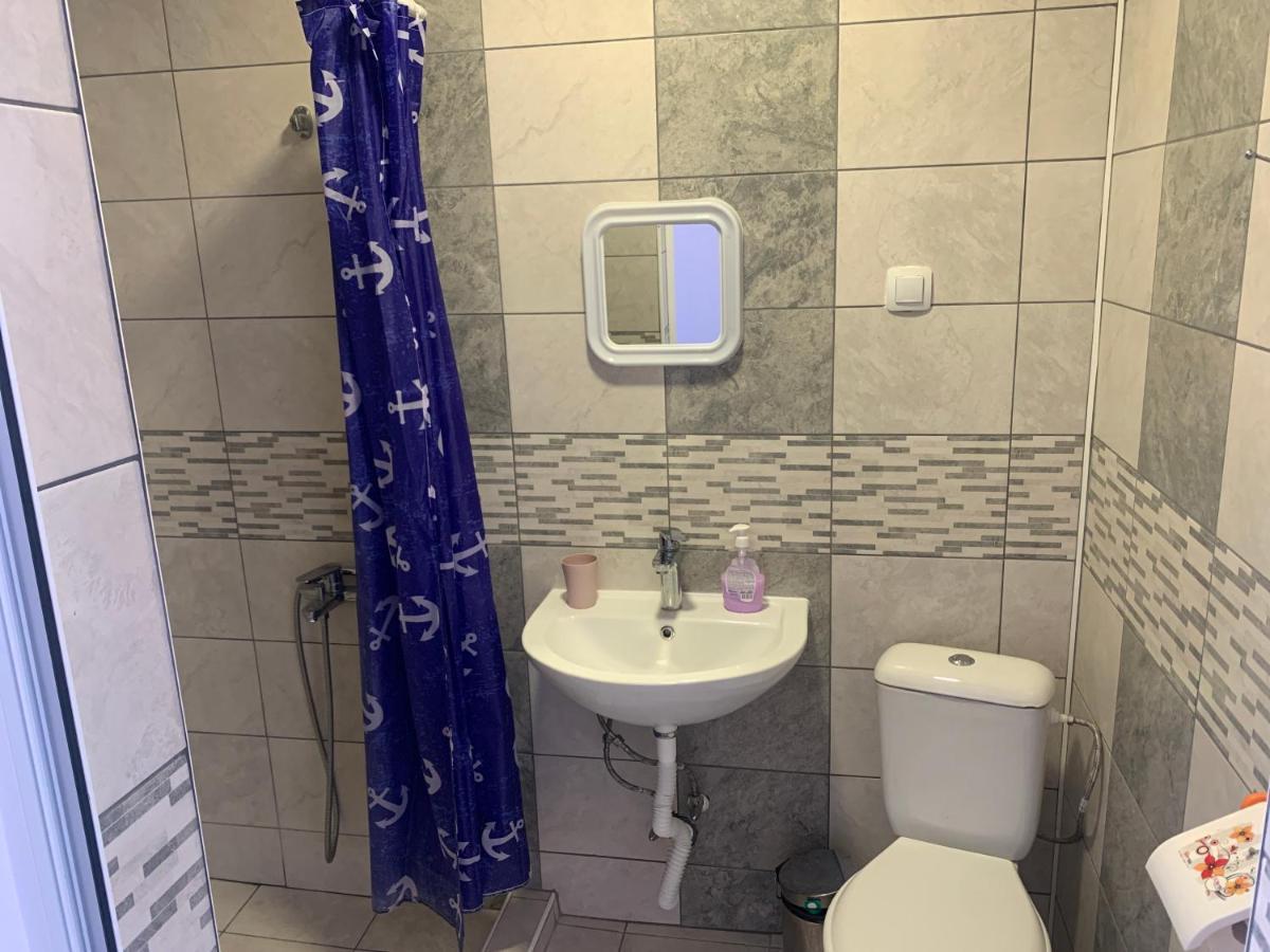 Стаи За Гости Ася Cavarna Exterior foto